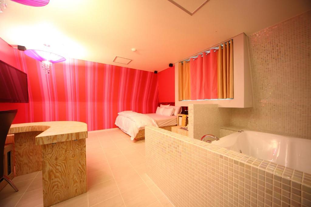 Baron De Paris Motel Seoul Room photo