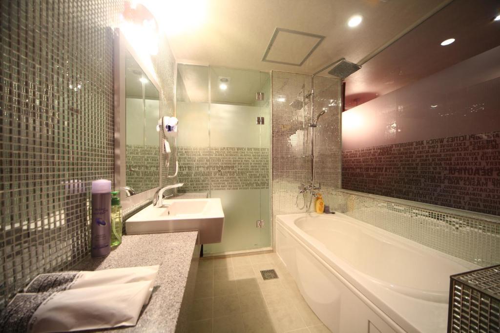 Baron De Paris Motel Seoul Room photo